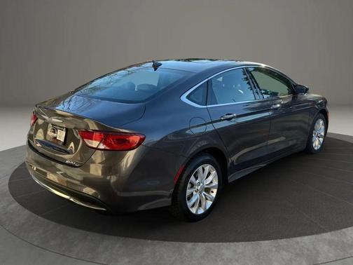 2015 Chrysler 200 C