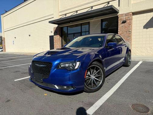 2019 Chrysler 300 S