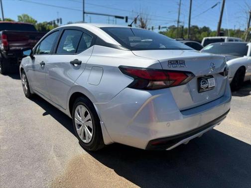 2021 Nissan Versa 1.6 S