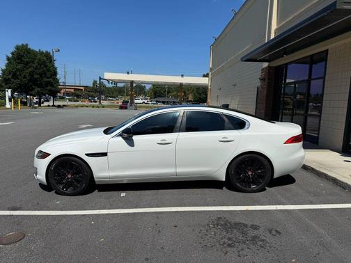2017 Jaguar XF 35t Premium
