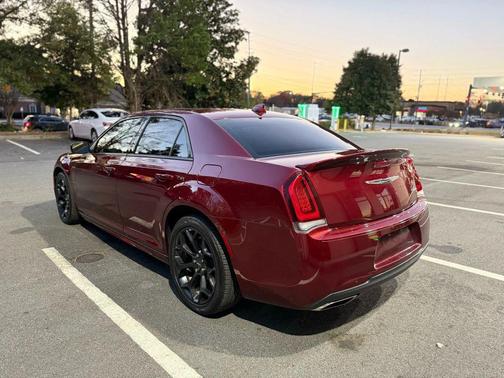 2020 Chrysler 300 S