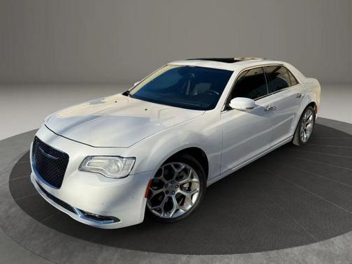 2016 Chrysler 300C Platinum