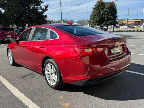 2017 Chevrolet Malibu 1LT