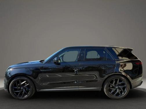 2024 Land Rover Range Rover Sport SE
