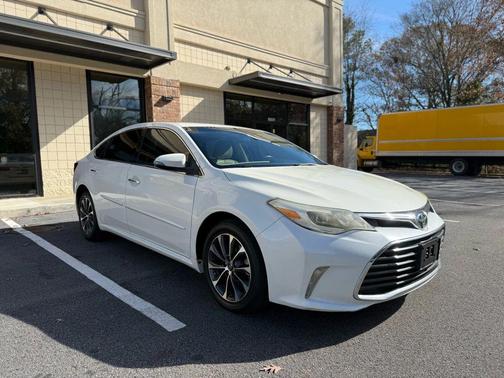 2016 Toyota Avalon Limited