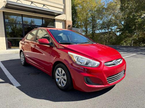2016 Hyundai Accent SE