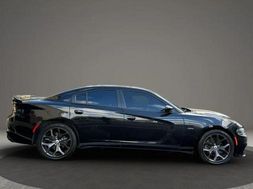 2018 Dodge Charger R/T