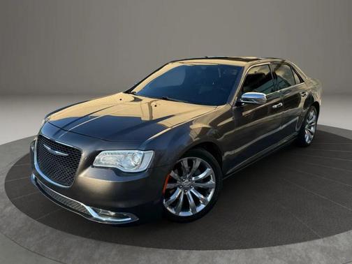 2018 Chrysler 300 Touring