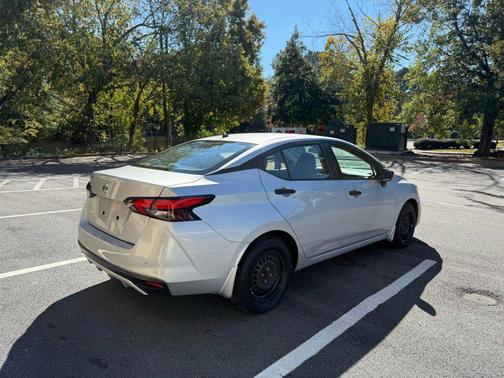 2021 Nissan Versa 1.6 S