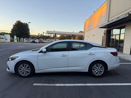 2022 Nissan Sentra S