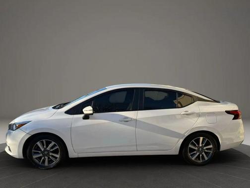 2020 Nissan Versa 1.6 SV