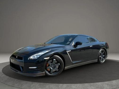 2015 Nissan GT-R Black Edition