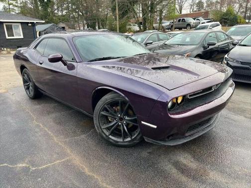 2021 Dodge Challenger SXT