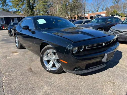 2016 Dodge Challenger SXT