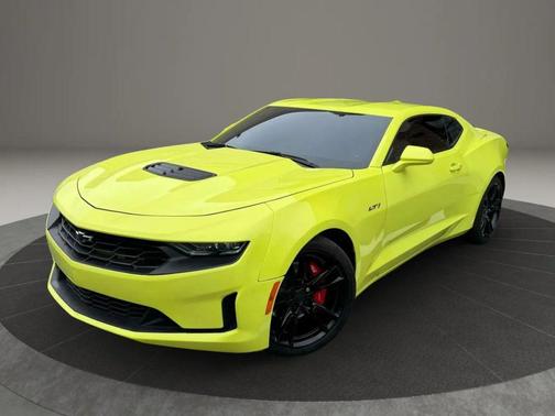 2021 Chevrolet Camaro RWD Coupe LT1