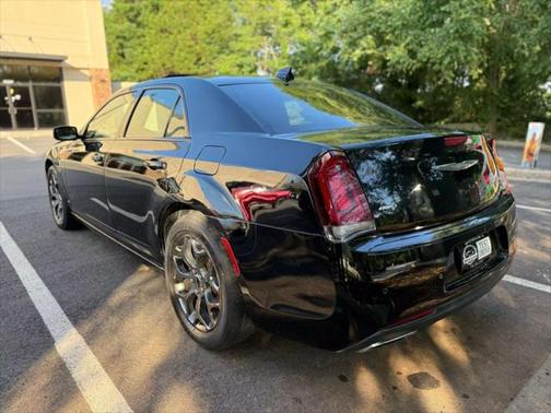 2017 Chrysler 300 S