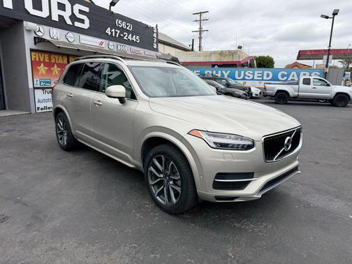 Luminous Sand Metallic 2018 Volvo XC90 T6 Momentum