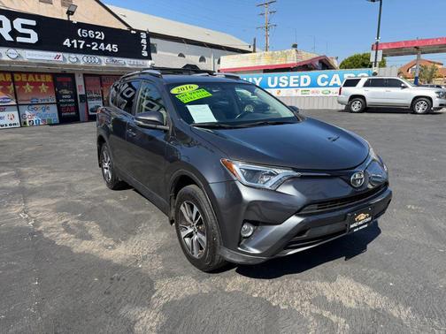 Magnetic Gray Metallic 2016 Toyota RAV4 XLE