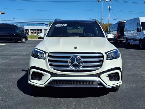 2024 Mercedes-Benz GLS 450 4MATIC