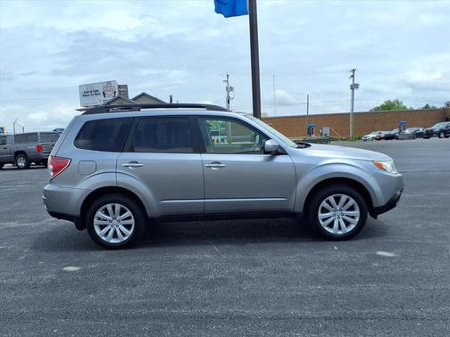 Steel Silver Metallic Ssm 2011 Subaru Forester 2.5 X Premium