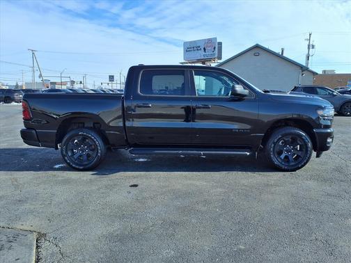 2025 RAM 1500 Express