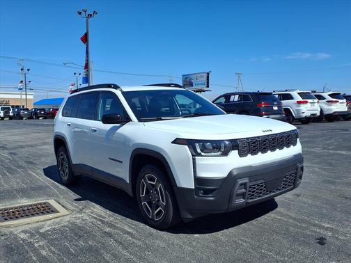 Bright White Clear Coat (pw7) 2026 Jeep Cherokee Laredo