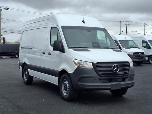 2025 Mercedes-Benz Sprinter 2500 Standard Roof