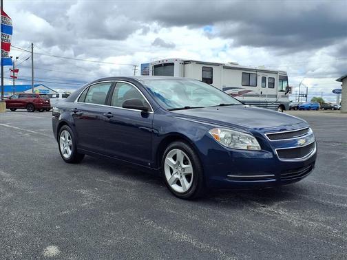 Imperial Blue Metallic 2009 Chevrolet Malibu LS