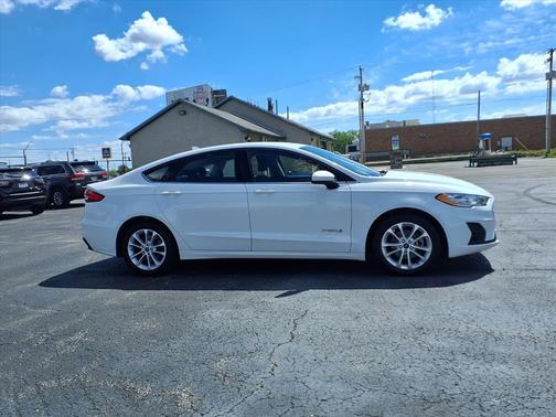 Oxford White Yz 2019 Ford Fusion Hybrid SE