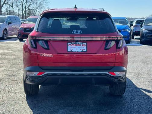 2022 Hyundai TUCSON SEL