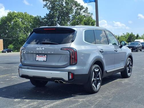 2023 Kia Telluride EX