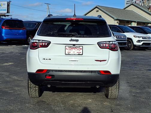 2026 Jeep Compass Trailhawk