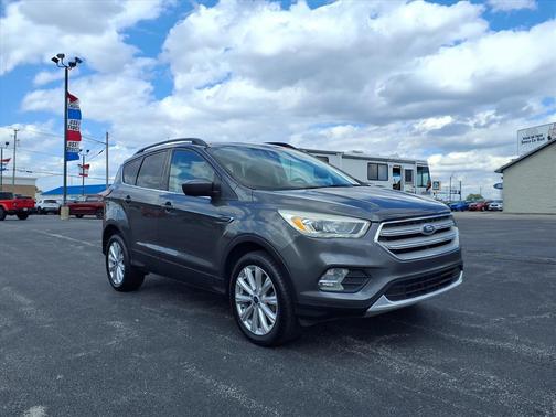 Magnetic J7 2019 Ford Escape SEL