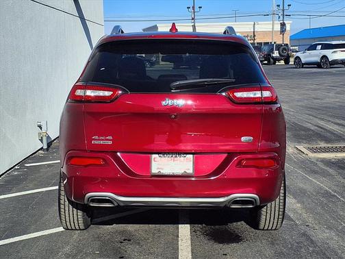 2017 Jeep Cherokee Overland