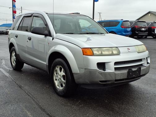 2004 Saturn Vue Base