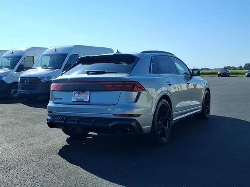2025 Audi RS Q8 4.0T