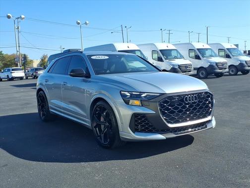 2025 Audi RS Q8 4.0T
