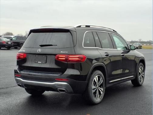 2025 Mercedes-Benz GLB 250 4MATIC