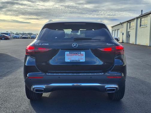 Night Black 2025 Mercedes-Benz GLA 250 4MATIC
