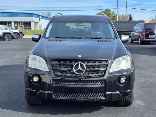 2010 Mercedes-Benz M-Class 4MATIC