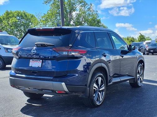 2024 Nissan Rogue SL