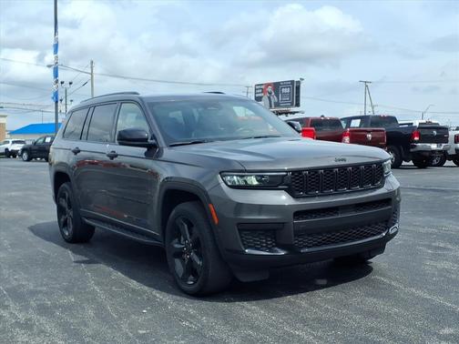 2022 Jeep Grand Cherokee L Altitude