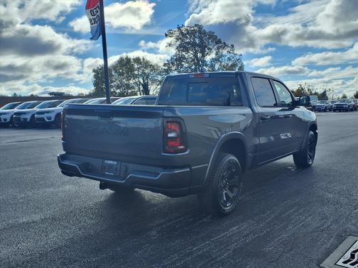 2025 RAM 1500 Big Horn/Lone Star