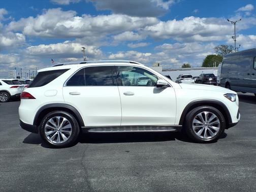 Polar White 2022 Mercedes-Benz GLE 350 4MATIC