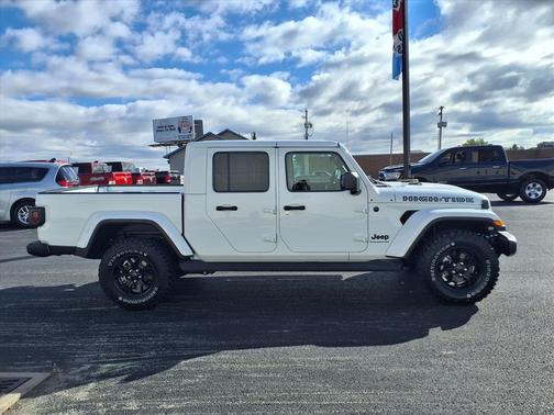 2025 Jeep Gladiator High Tide
