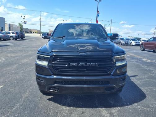 Diamond Black Crystal Pearl Coat 2022 RAM 1500 Laramie