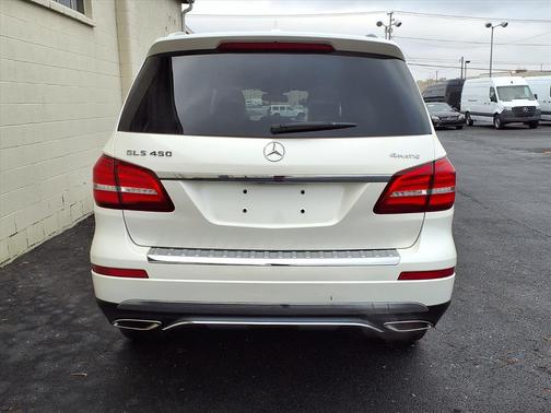 2017 Mercedes-Benz GLS 450 4MATIC