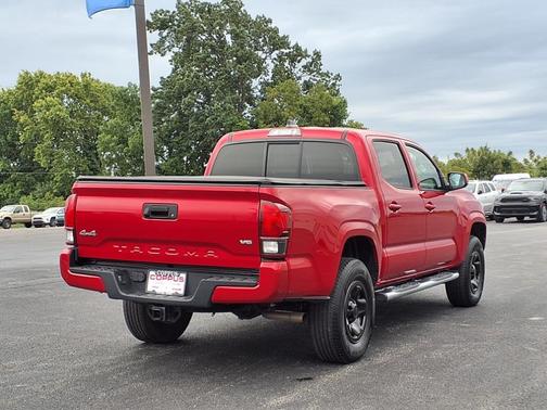 2022 Toyota Tacoma SR