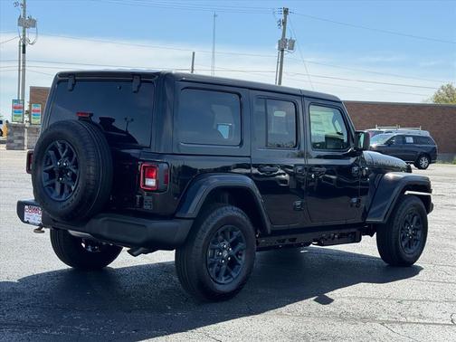 Black Clear Coat (px8) 2026 Jeep Wrangler 85TH ANNIVERSARY EDITION 4X4