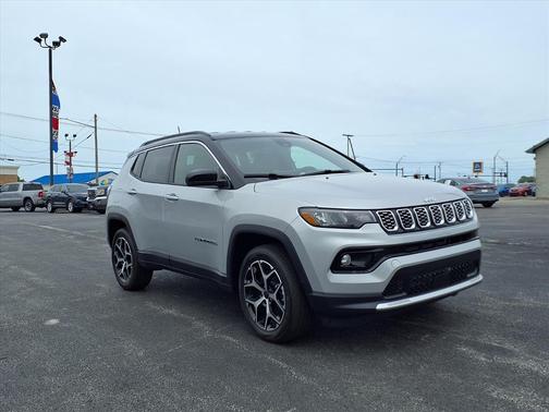 Silver Zynith Clear Coat (pse) 2026 Jeep Compass Limited